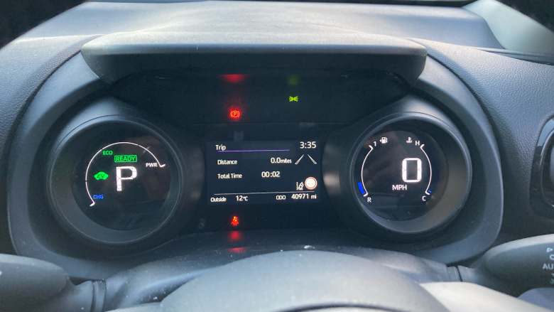 Toyota Yaris 1.5 Hybrid Design 5dr CVT Hybrid Hatchback